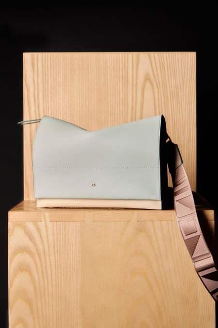 BOLSO BANDOLERA TÁNDEM SOLAPA