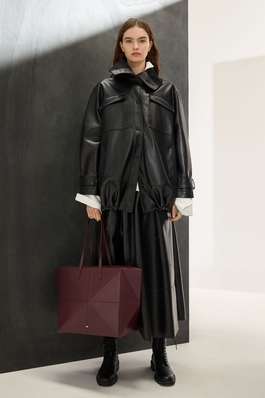 ORIGAMI MAXI SHOULDER BAG
