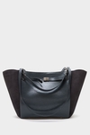 La Gran Manzana shoulder bag