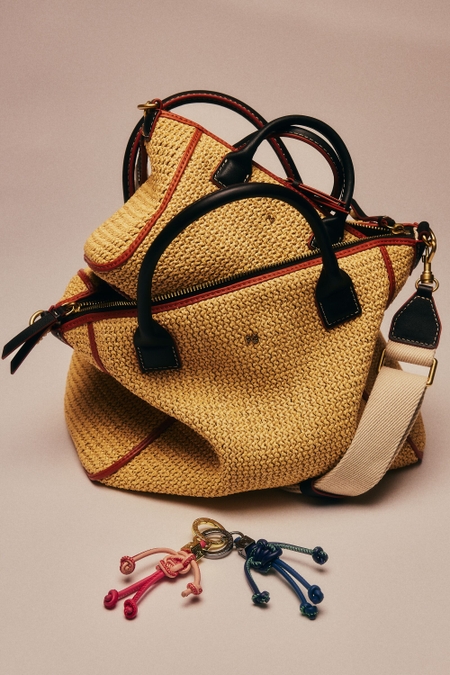 ALGO PRESTADO CROSSBODY BAG