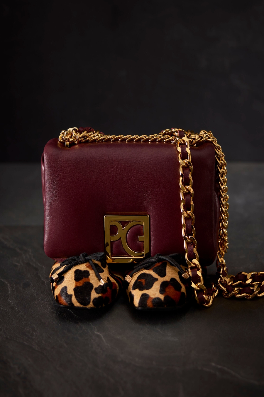 HOMENAJE ACOLCHADO SHOULDER BAG