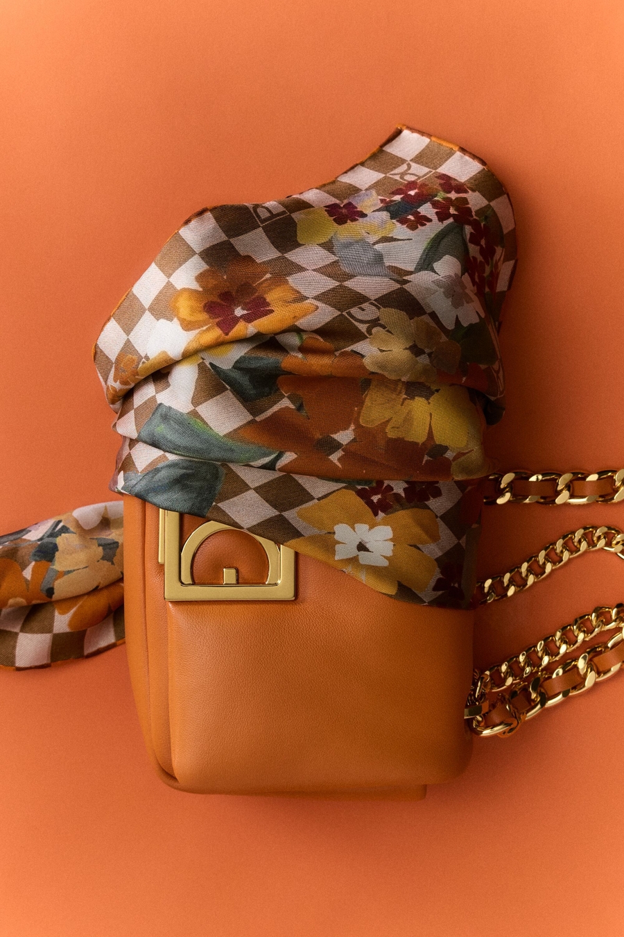 BOLSO DE HOMBRO HOMENAJE ACOLCHADO