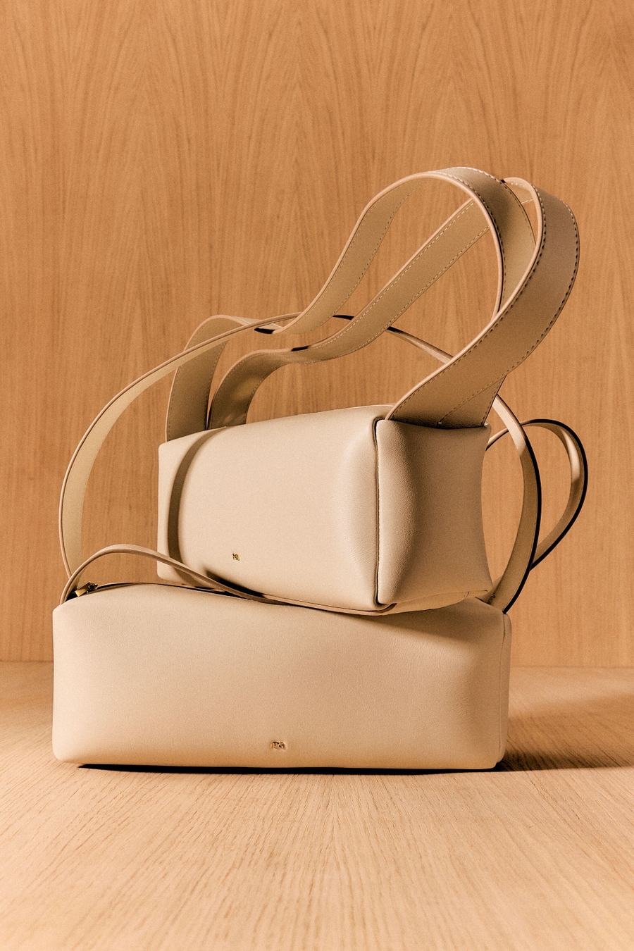 BOLSO DE HOMBRO CUBI