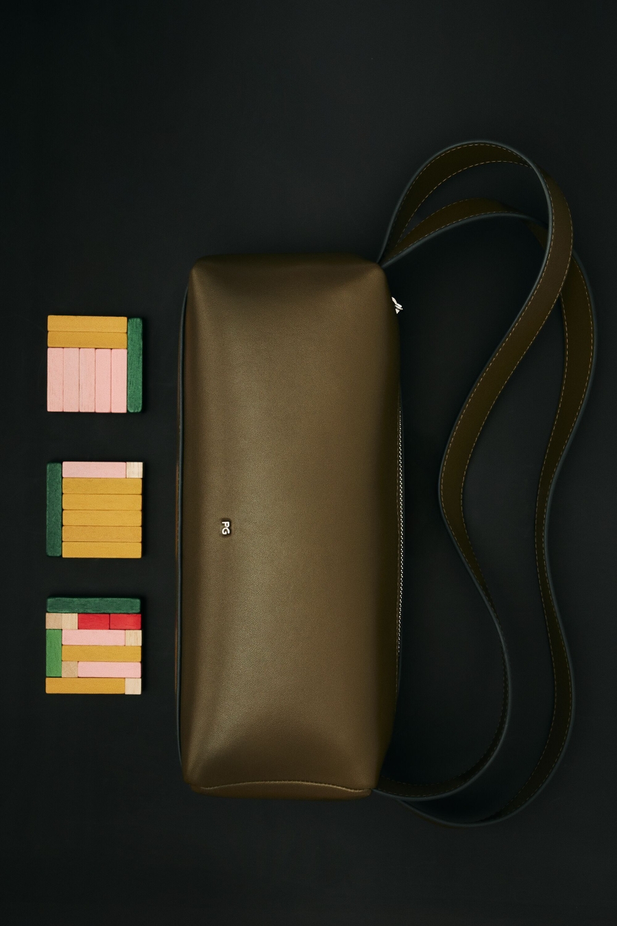 CUBI SHOULDER BAG