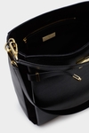 La Gran Manzana shoulder bag