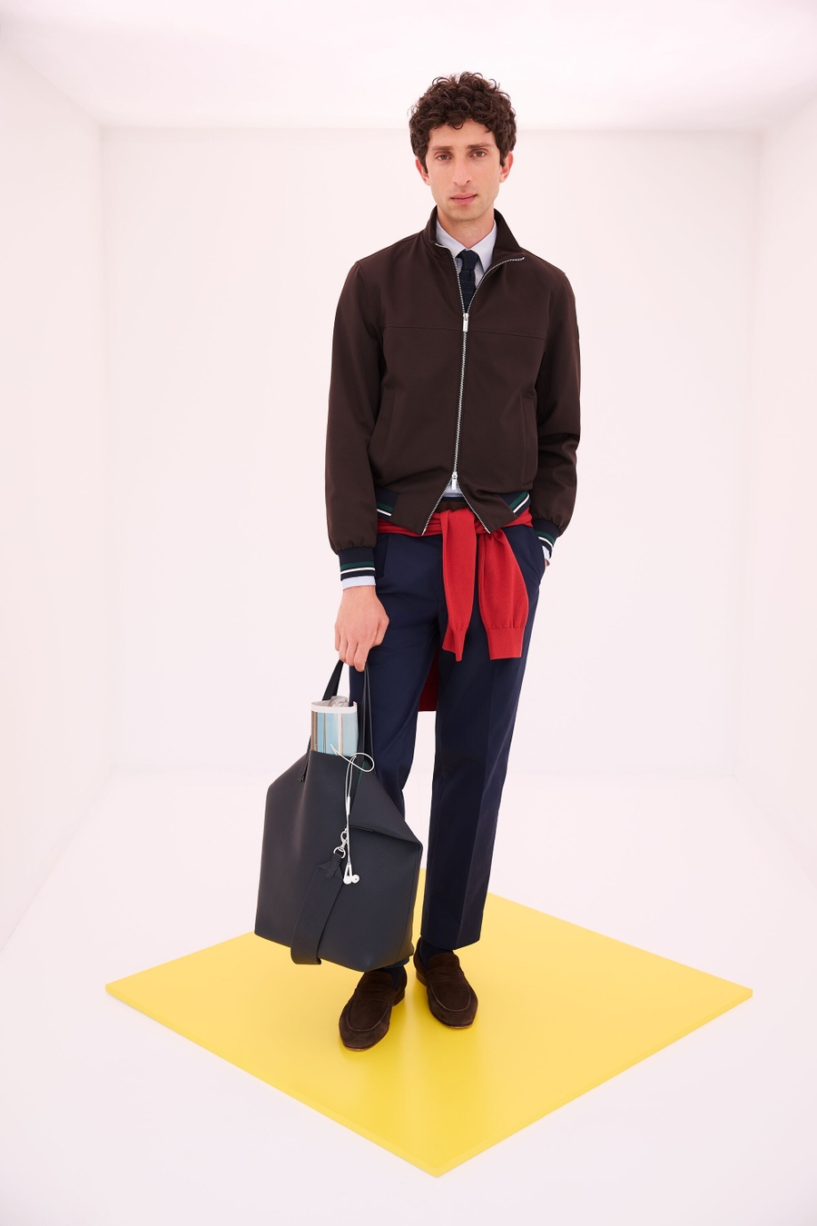 PICK UP HANDBAG