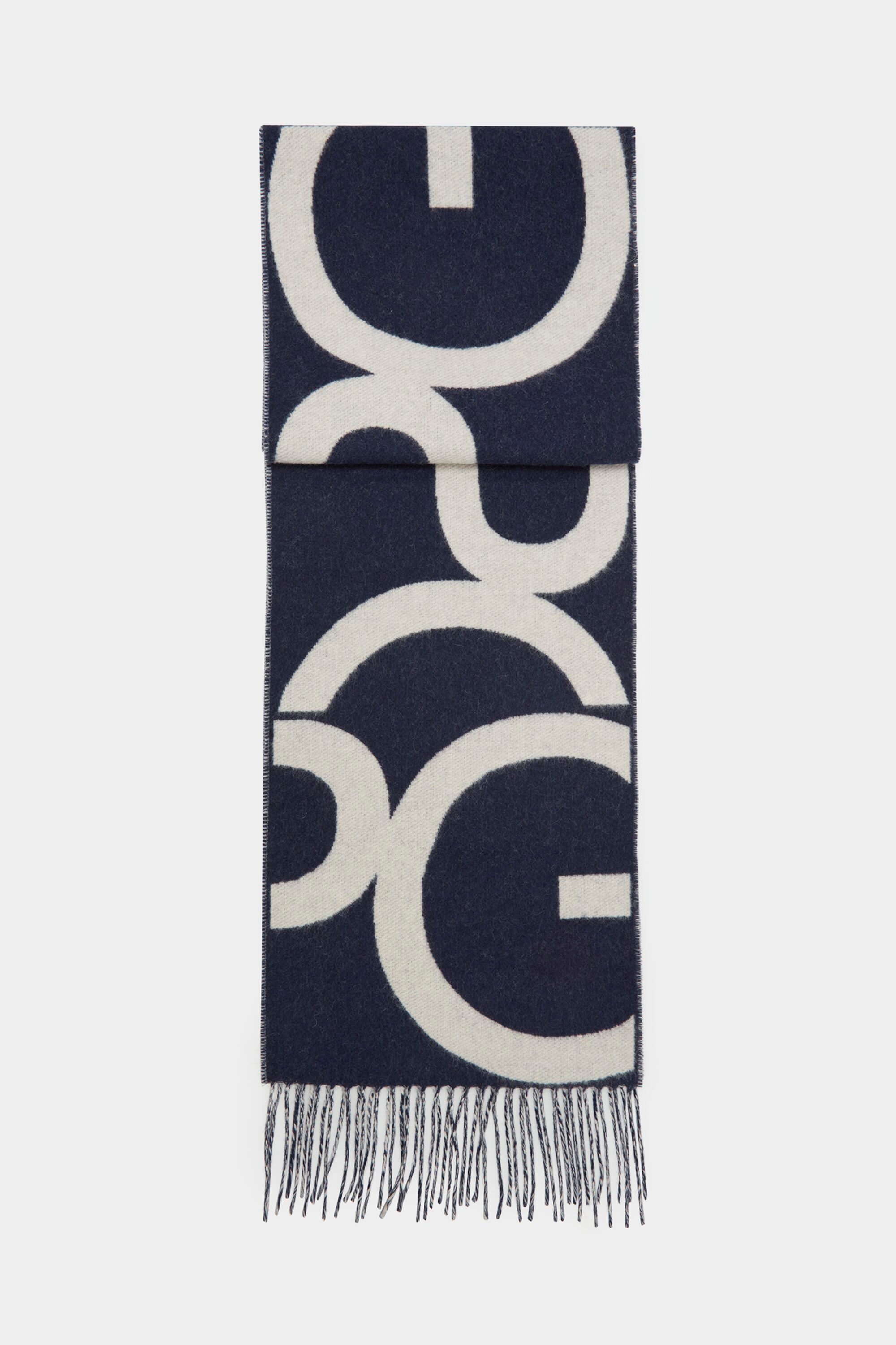 PG wool scarf