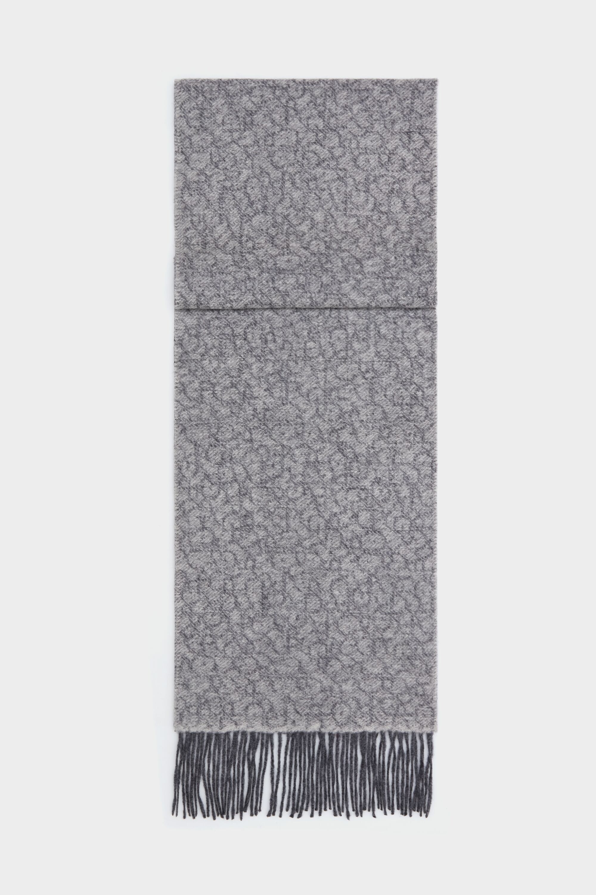 Gutenberg wool scarf