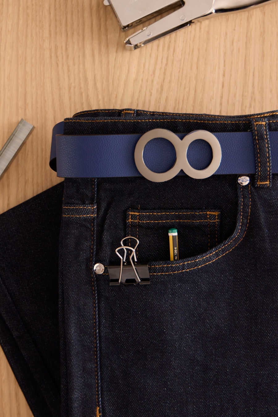 OCHO REVERSIBLE LEATHER BELT