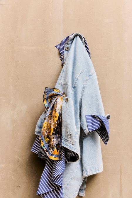 VIVALDI 53 SILK SCARF