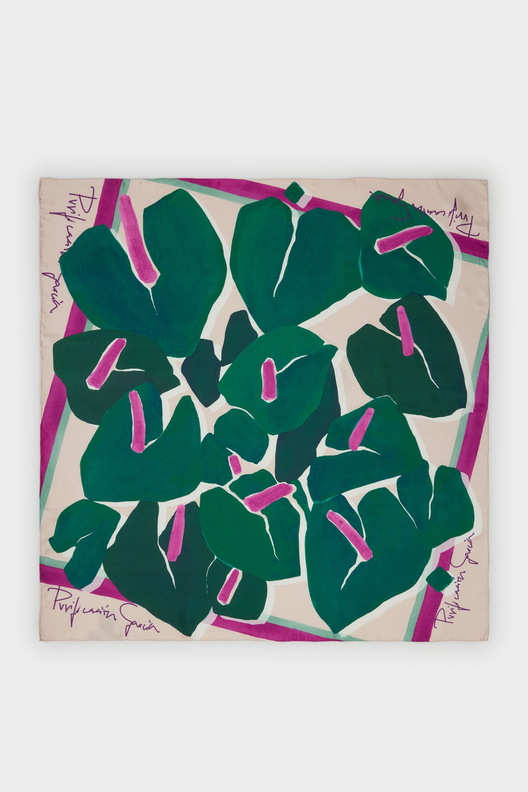 Pañuelo seda 90 Tropicala