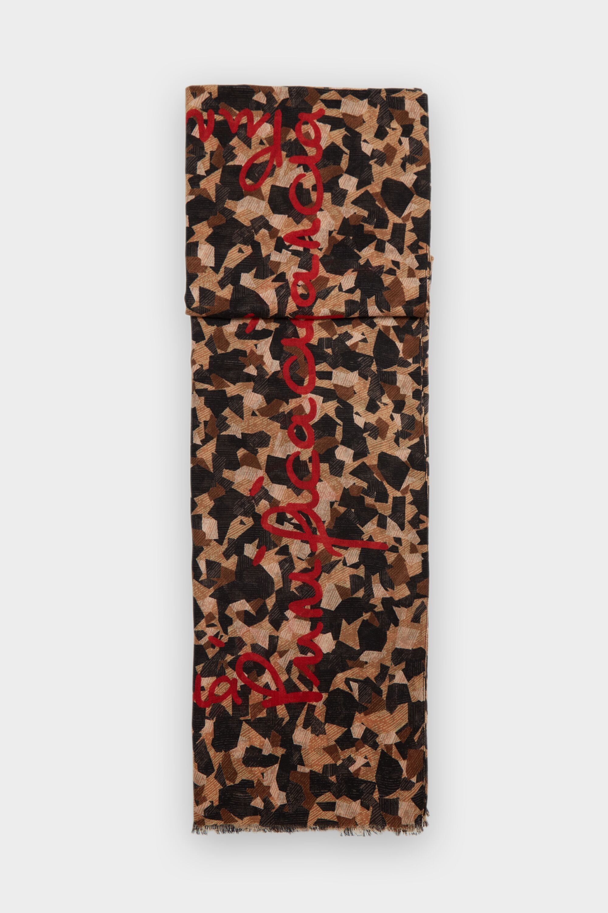 Camouflage wool scarf